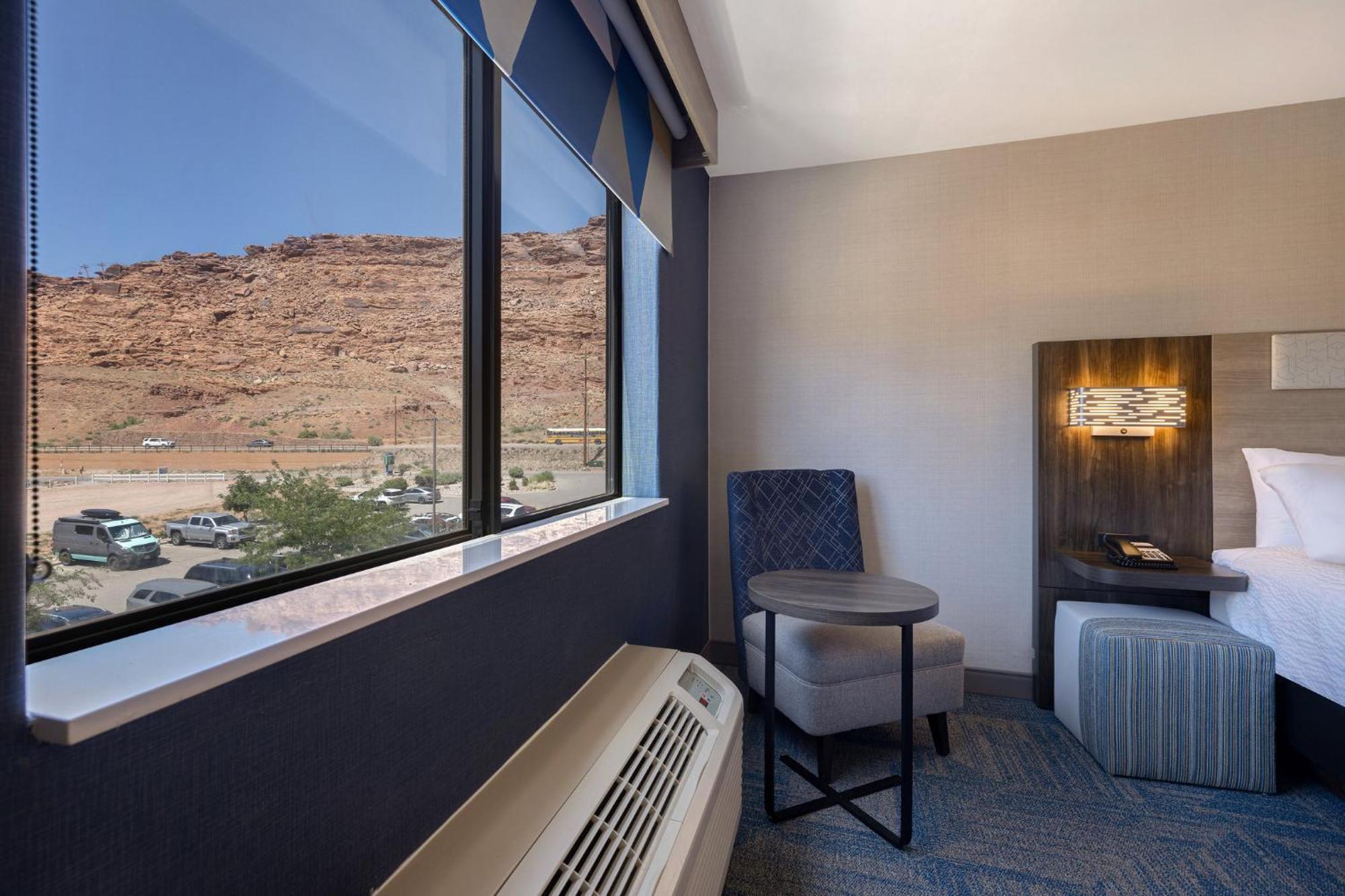 Holiday Inn Express Hotel & Suites Moab By Ihg Exterior foto